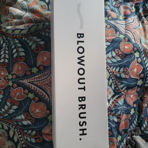 Bondi Blowout Brush in White